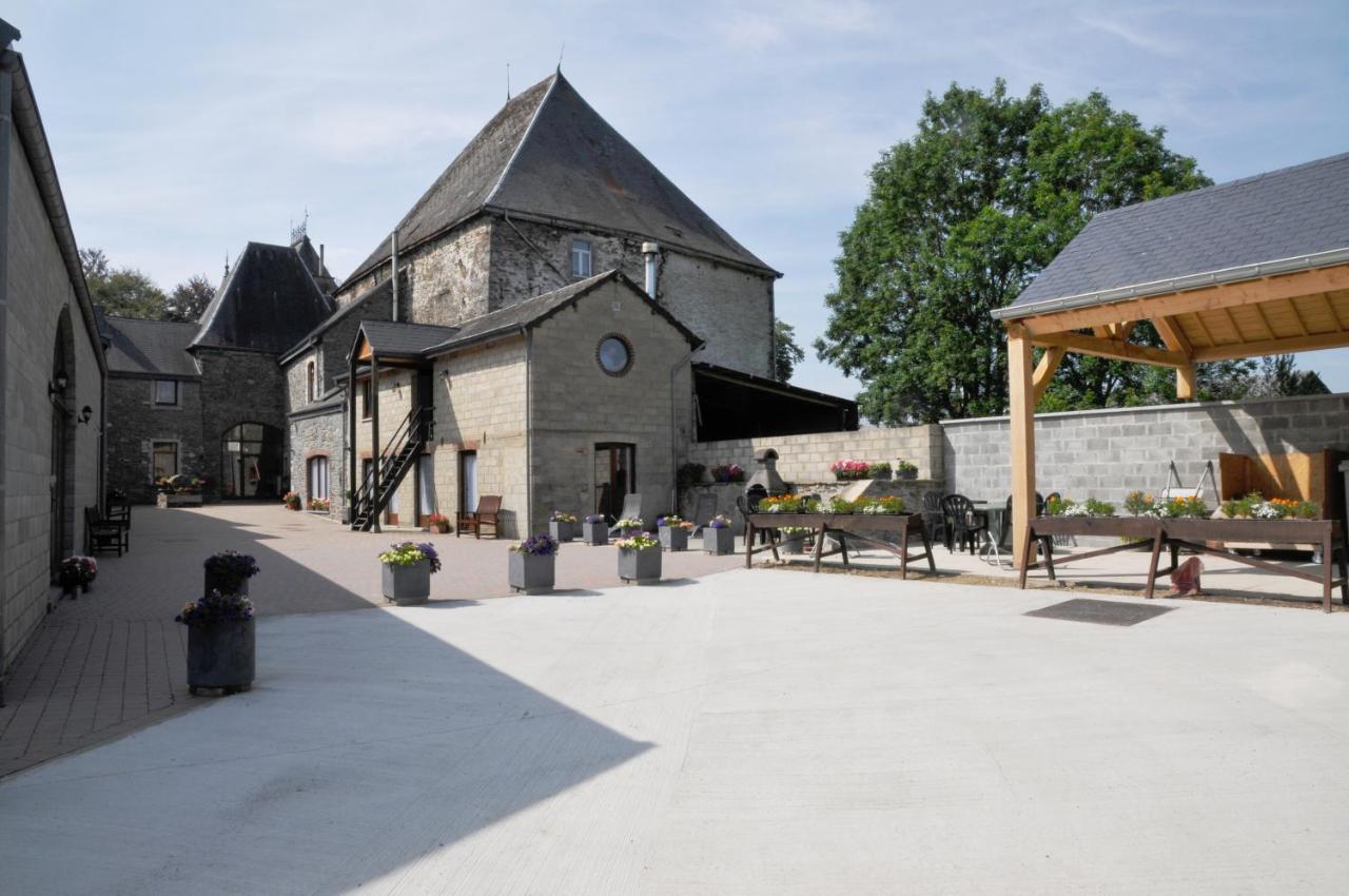 Chateau Ferme De Laval Sainte-Ode Exterior photo